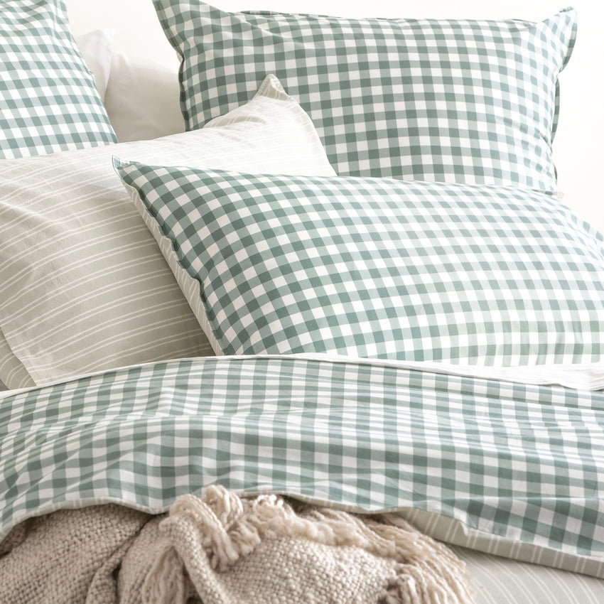 Alison Yarn Dyed Cotton Reversible Forest Quilt Cover Sets by Renee Taylor Super King