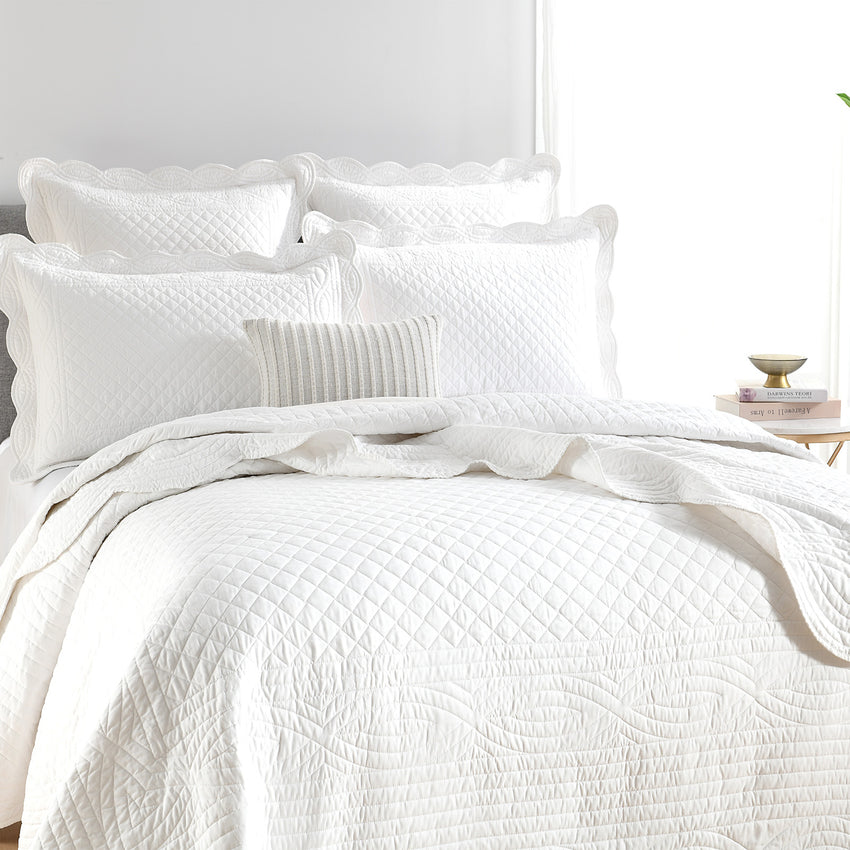 Scallop Jacquard Pearl Coverlet Set by Renee Taylor Super King