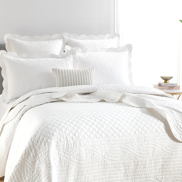 Scallop Jacquard Pearl Coverlet Set by Renee Taylor Super King