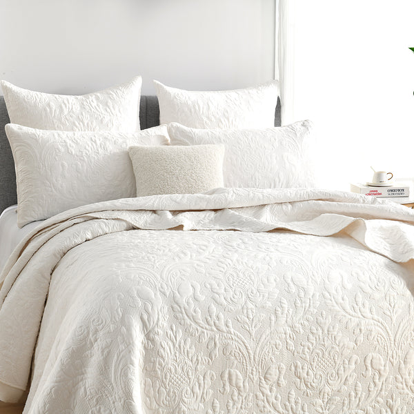 Berlin Jacquard Stone Coverlet Set by Renee Taylor Queen/King