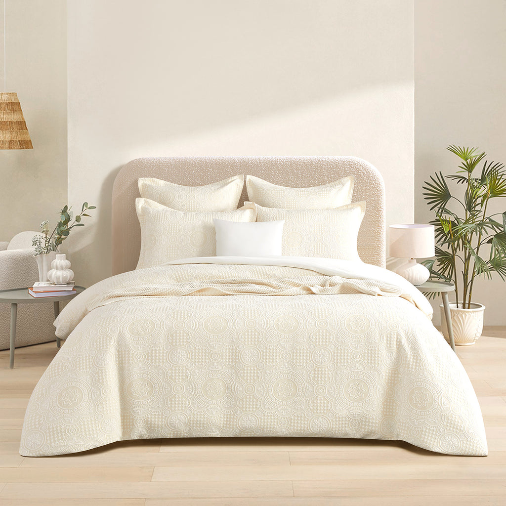 Dakota Beige Jacquard Queen Quilt Cover Set by Renee Taylor