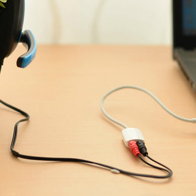 UGREEN 3.5mm Male to Dual 3.5mm FemaleHeadset Splitter White (10789)