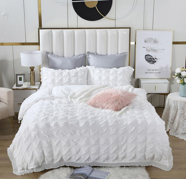 Ruffles Textured Jacquard Super King Size white Duvet Quilt Cover Set