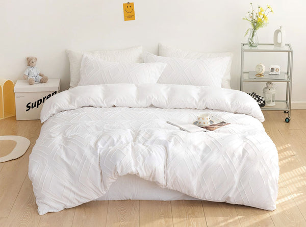 Tufted Diamond Jacquard Super King Size White Duvet Quilt Cover Set