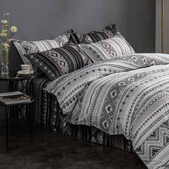 Tugo Reversible Queen Size Quilt/Duvet Cover Set