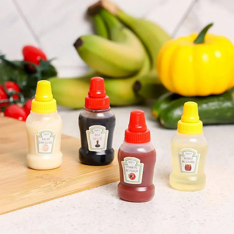 4pcs Mini Portable Sauce Box Condiment Dispensers for Picnic and Outdoor Use - Tomato sauce