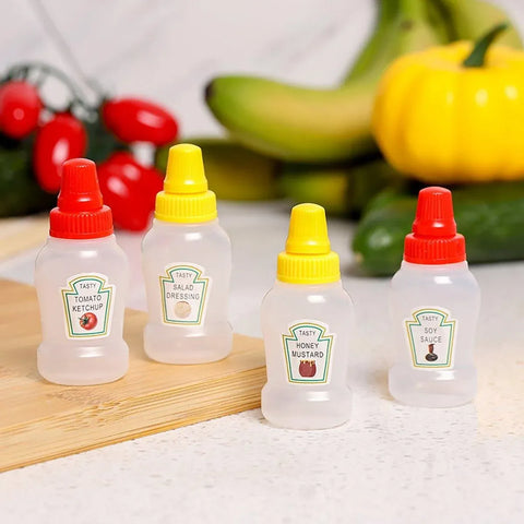 4pcs Mini Portable Sauce Box Condiment Dispensers for Picnic and Outdoor Use - Tomato sauce