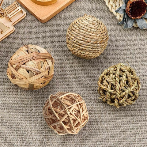 4/5PCS Pet Balls Rabbit Toys Bunny Straw Rattan Woven Chewing Ball Biting Toys - 4PCS