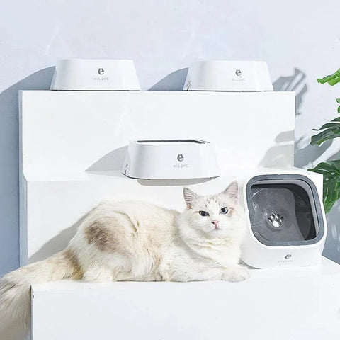 1.5L Pet Water Bowl No-Spill Design Slow Drinking Feeder with Non-Slip Base - White