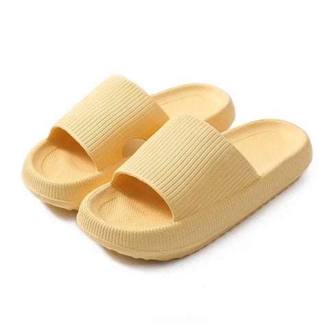 Ultra-Soft Pillow Slides EVA Slippers for Indoor Outdoor Use – Thick Anti-Slip Sole - Yellow 40-41