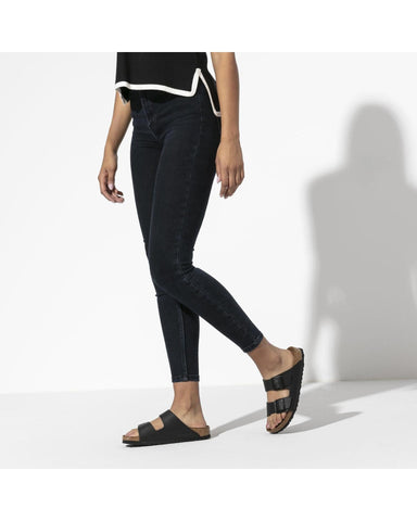 Classic 2-Strap Sandals with Suede Footbed Lining - 41 EU