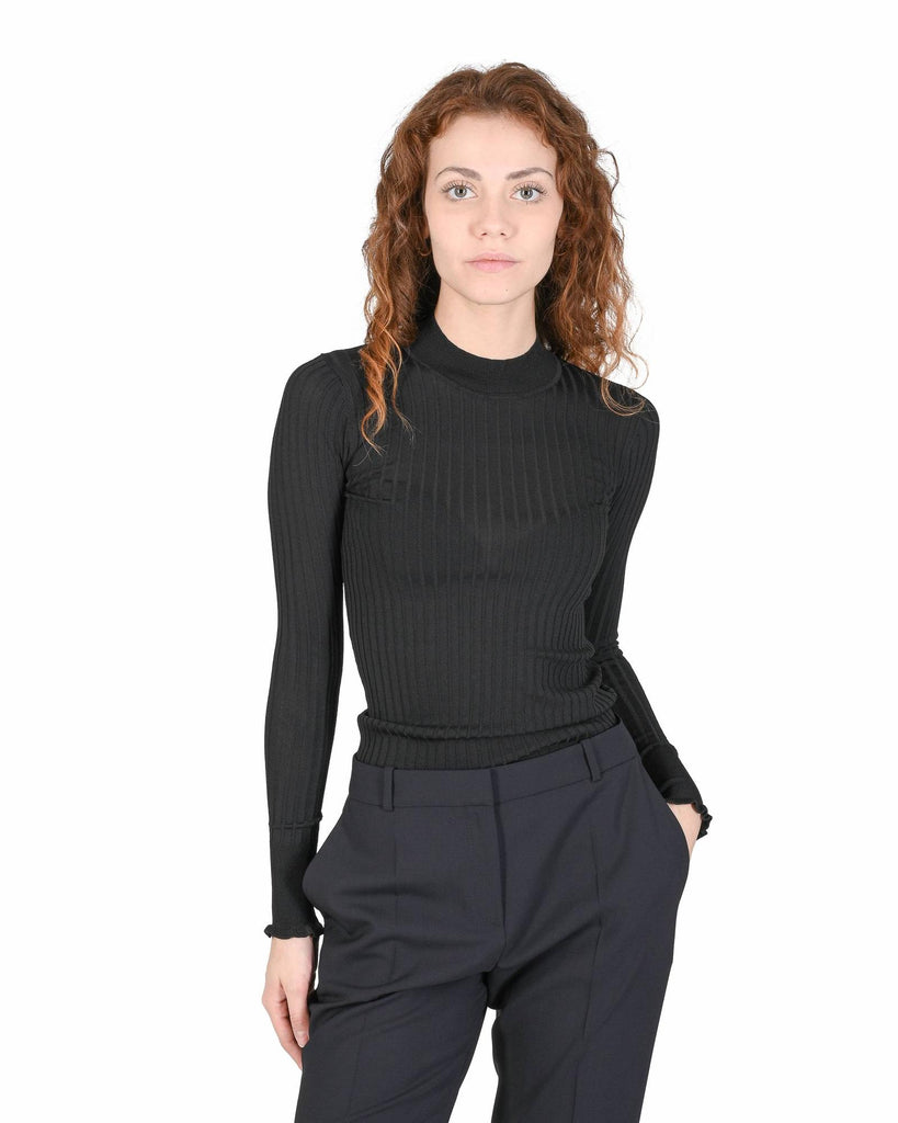 Hugo Boss Women's Black Knit Sweater in Black - M