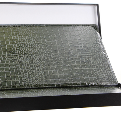 de Burg 4 Piece Table Place Mat Set Placemat with Croc Pattern - Green