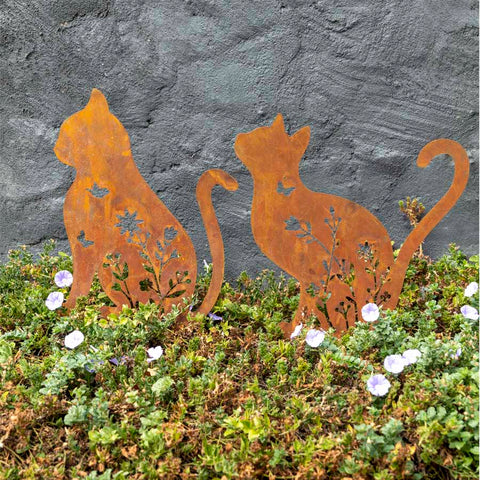 Set 2 Rust Sitting Cat Garden Stakes 37x46cm