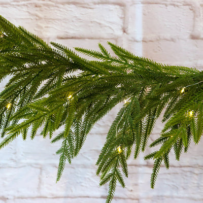 PINE GARLAND USB POWERED 183CM